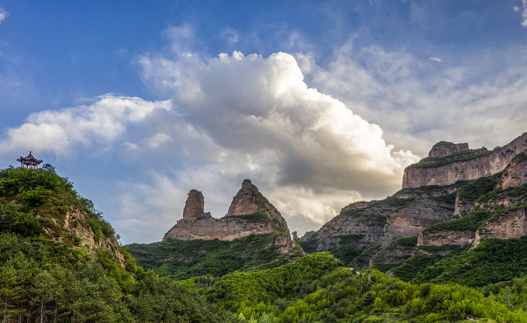 青翠驼峰.jpg